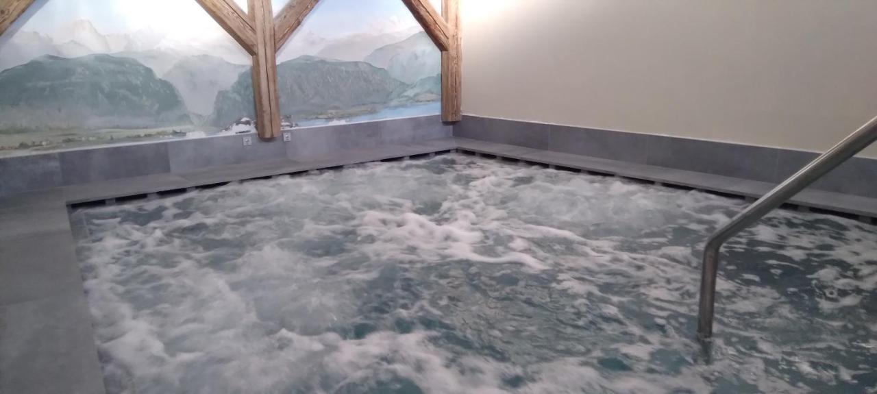 Hotel Villa Fosine Pinzolo Εξωτερικό φωτογραφία