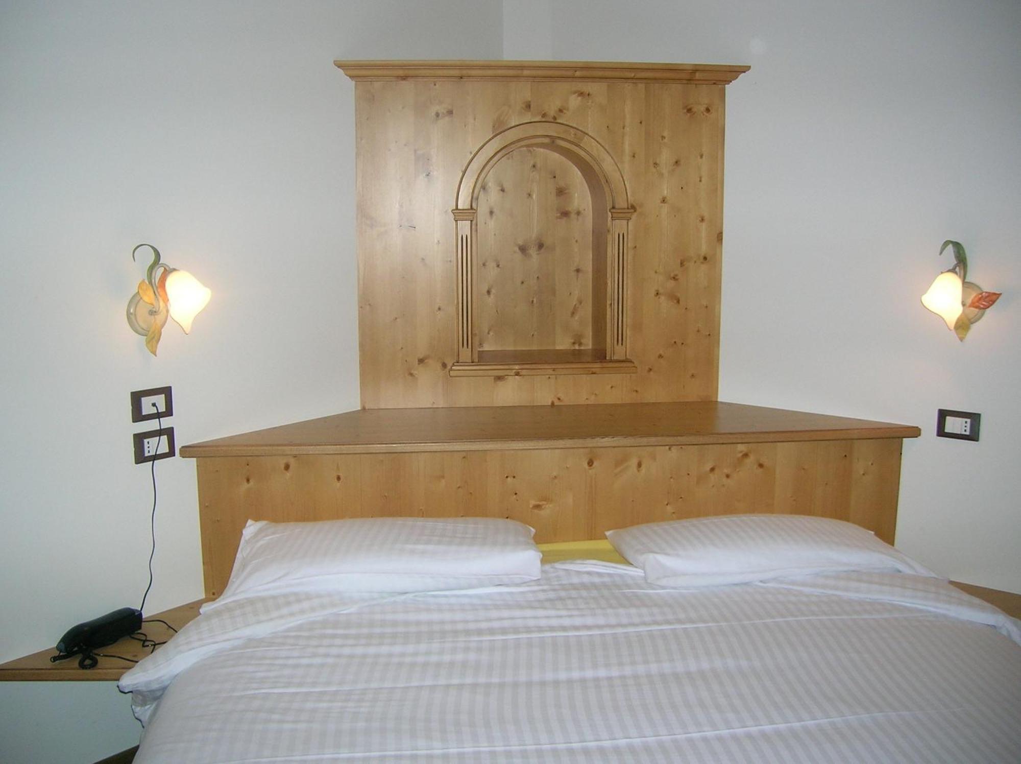 Hotel Villa Fosine Pinzolo Εξωτερικό φωτογραφία